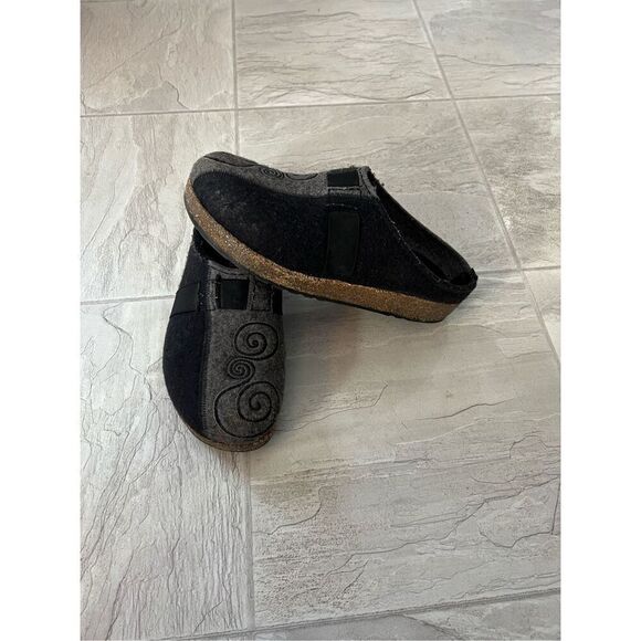 Haflinger Woman’s Slip On Clog Slippers Pure New Wool Size 40 - Picture 2 of 16